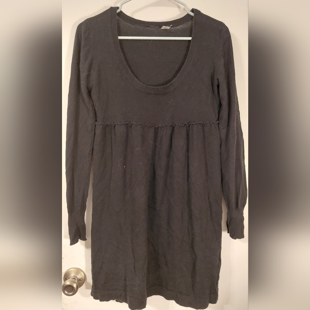 Elegant Black Long Sleeve Dress